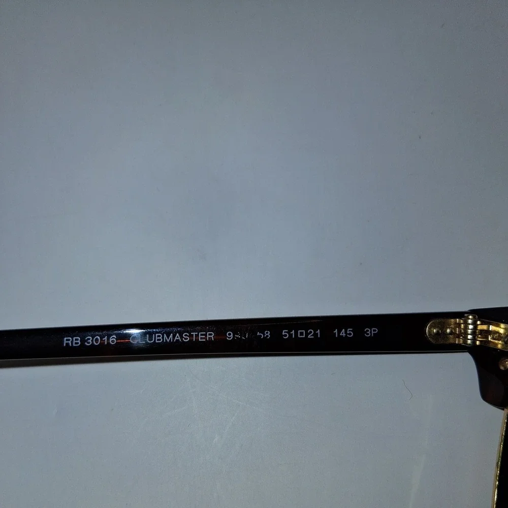 Ray-Ban Clubmaster RB3016 Brown Tortoise Gold Polarized Sunglasses 51mm